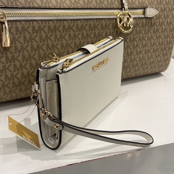 MICHAEL KORS LARGE DOUBLE ZIP WRISTLET WALLET PHONE CASE CLUTCH 
Optic White
NWT - Picture 3 of 16